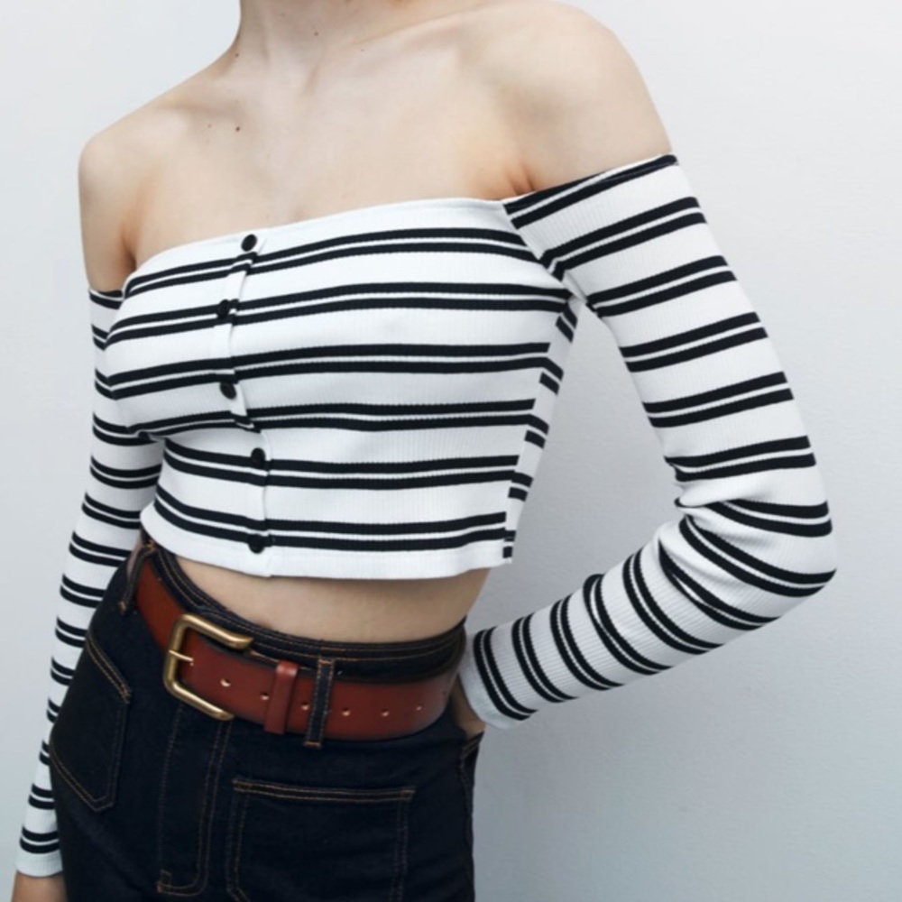 Zara striped button crop long sleeve stretch